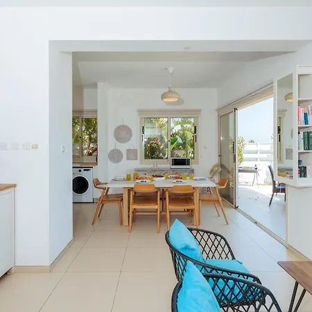 Villa Artisan Seafront - Escape
