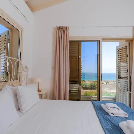 Artisan Seafront - Escape Villa