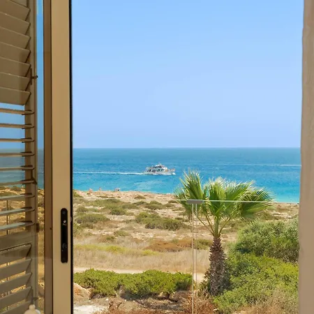 Villa Artisan Seafront - Escape *
